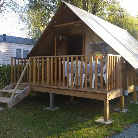 Camping Smile & Braudieres Mezieres-sous-Lavardin Exterior photo