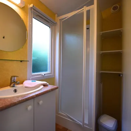 Camping Smile & Braudieres Mezieres-sous-Lavardin Room photo