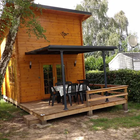 Camping Smile & Braudieres Mezieres-sous-Lavardin Exterior photo