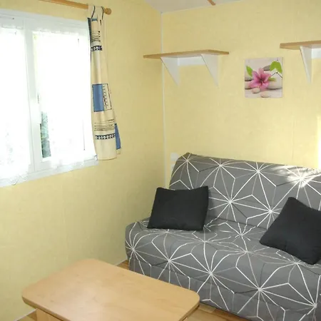 Camping Smile & Braudieres Mezieres-sous-Lavardin Exterior photo