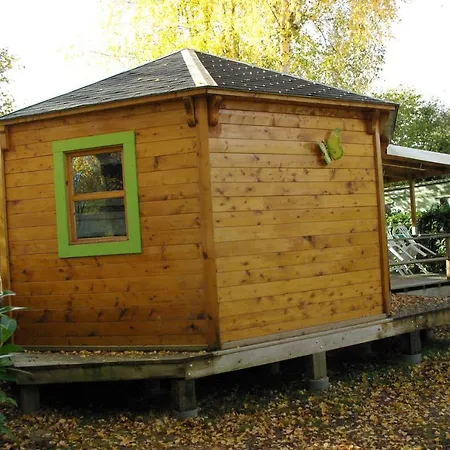 Camping Smile & Braudieres Mezieres-sous-Lavardin Exterior photo