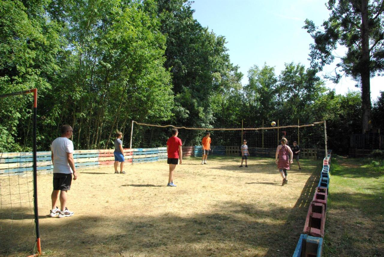 Smile & Braudieres Campsite